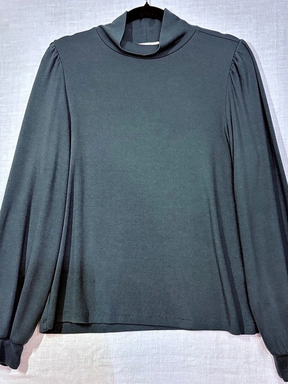 Marine Layer Lexi Ribbed Mock Neck  Puff Sleeve Top in Forest Green Size Medium